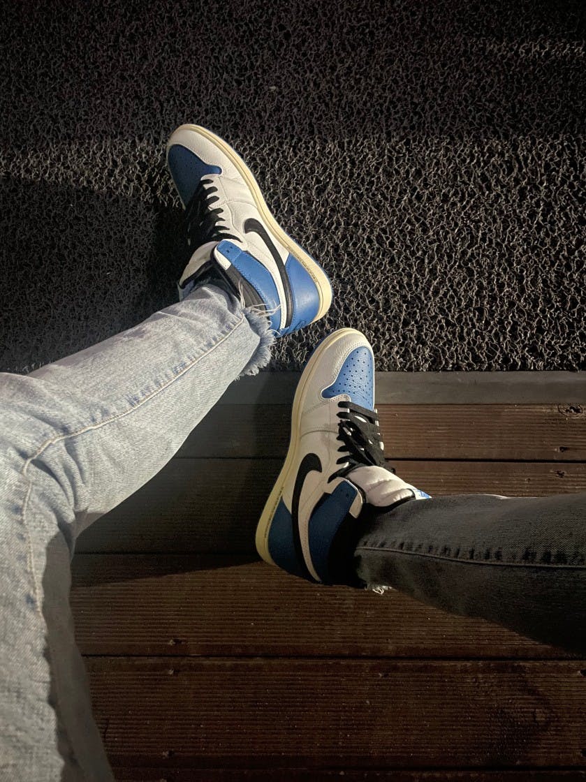 Fragment Design x Travis Scott x Air Jordan 1 Retro High 'Military Blue' DH3227-105 Fragment Design x Travis Scott x Air Jordan 1 Retro High 'Military Blue' DH3227-105